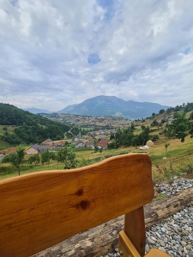 1060 Meet Eat Hike & Tour Villa Plav Exterior foto